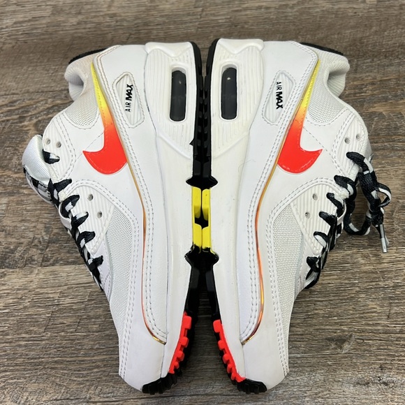 SOLD IN STORE Nike Air Women's Max 90 Fresh Air DJ5530-100 Size 6.5 - Picture 9 of 9